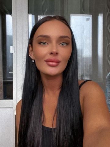 Юна
